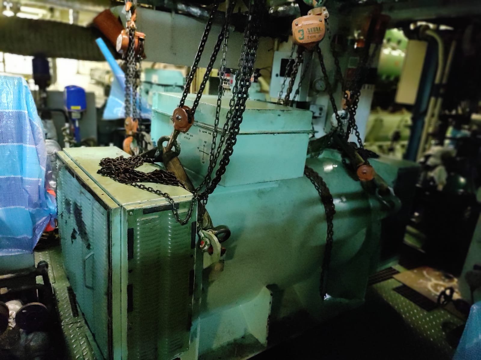 Shaft generator removal